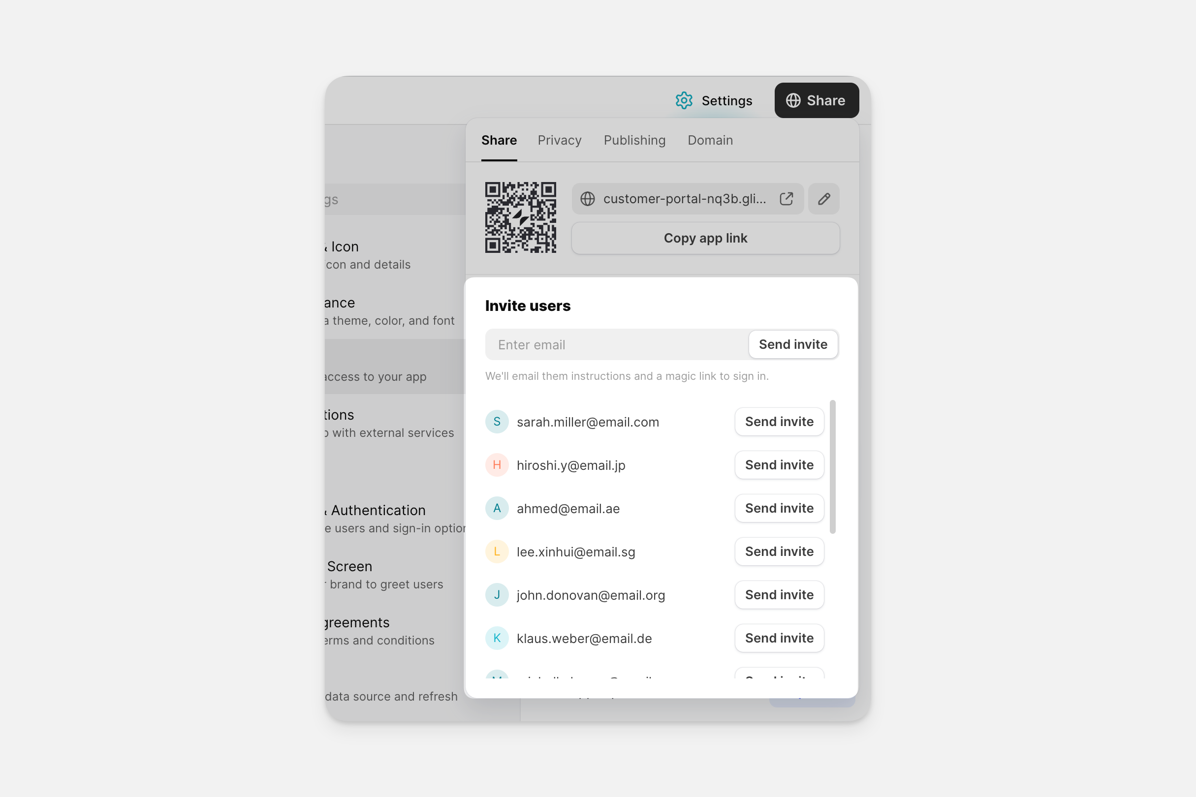 Inviting users to a Glide app.