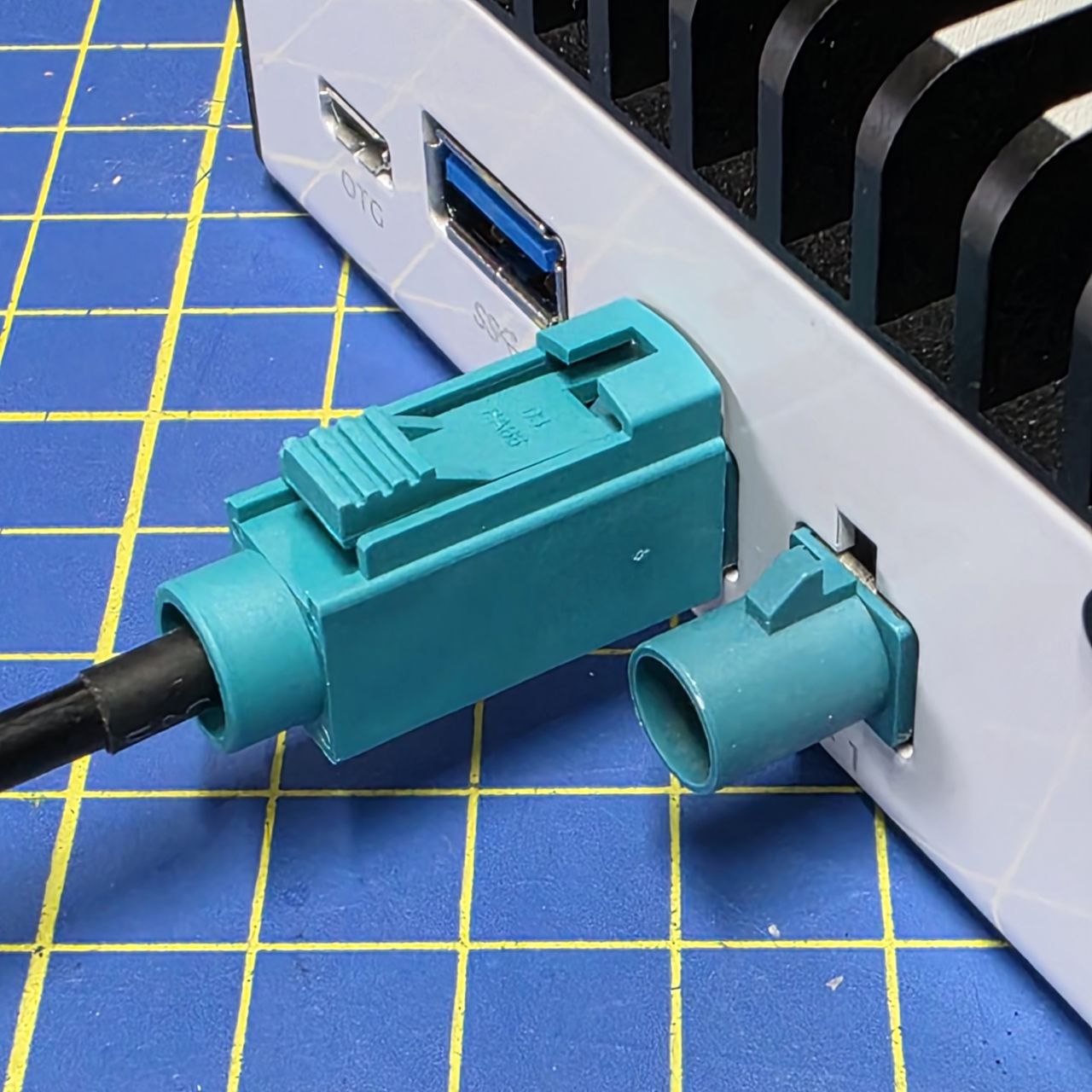 Fakra connector inside view